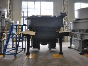 Línea de producción de trituración de equipos para la fabricación de arena de guijarros de río